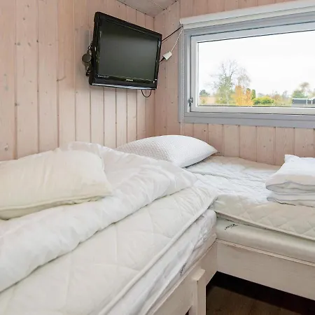 8 Person In Sydals *